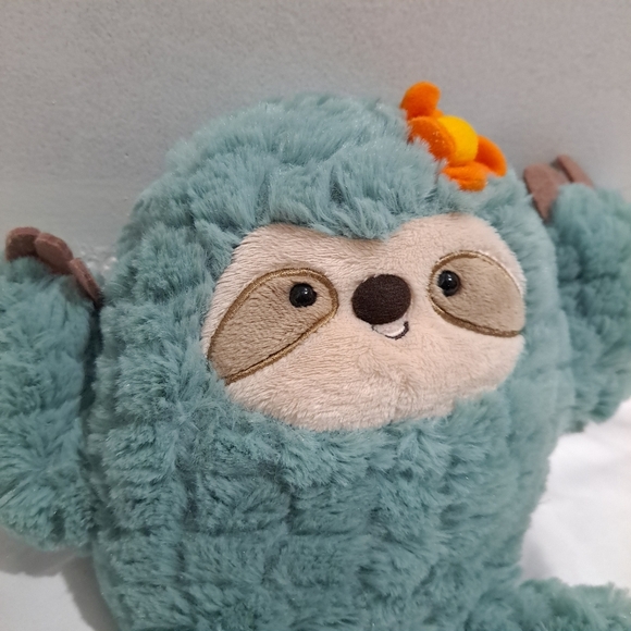 Aurora mint green , Cactus kingdom sloth stuffed toy - Picture 2 of 7